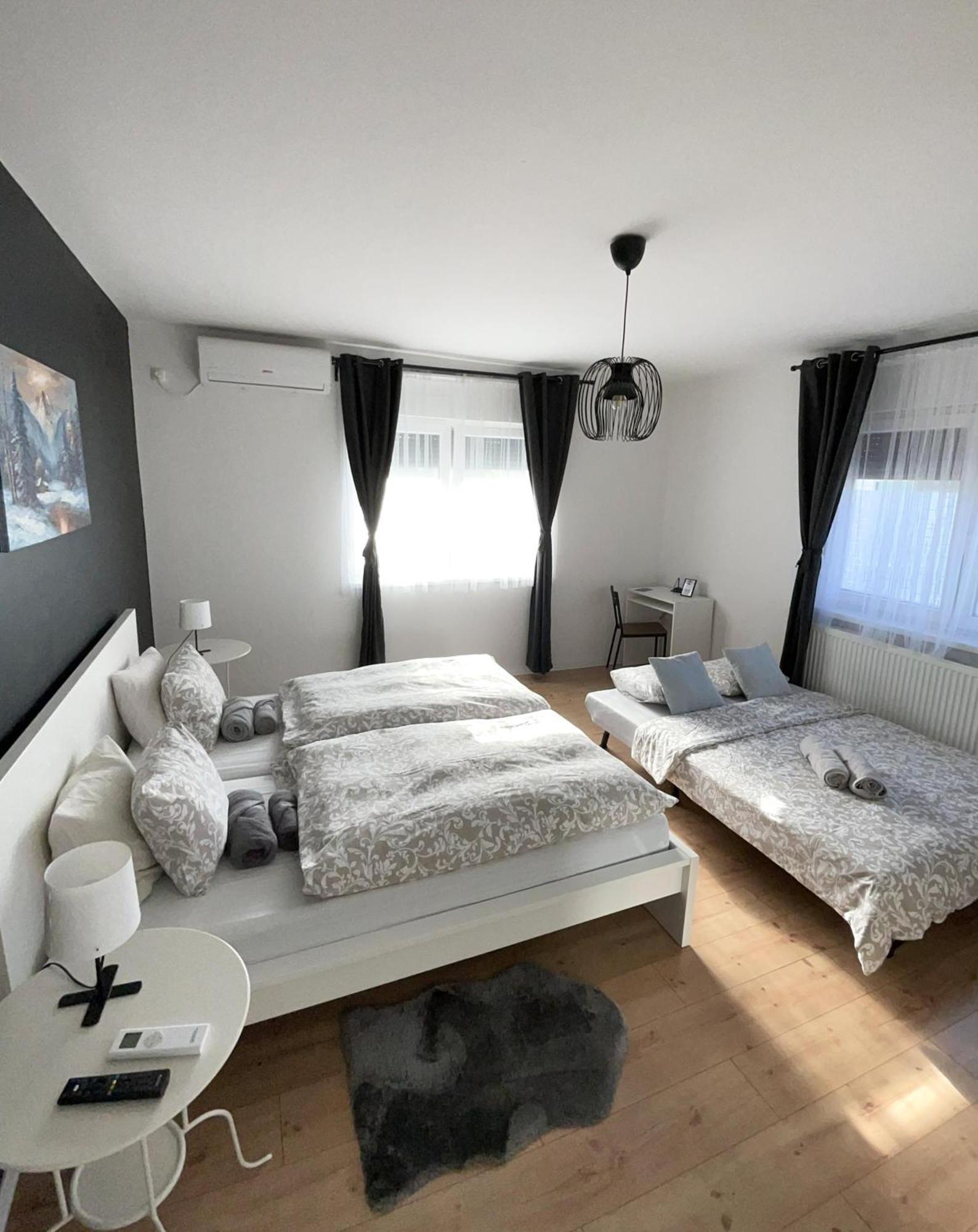 4 Stars Apartments Near Airport Velika Gorica Exterior foto
